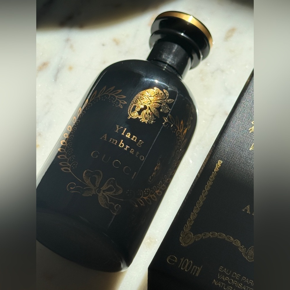 Gucci Ylang Ambre Perfume in Black and Gold - Picture 2 of 5